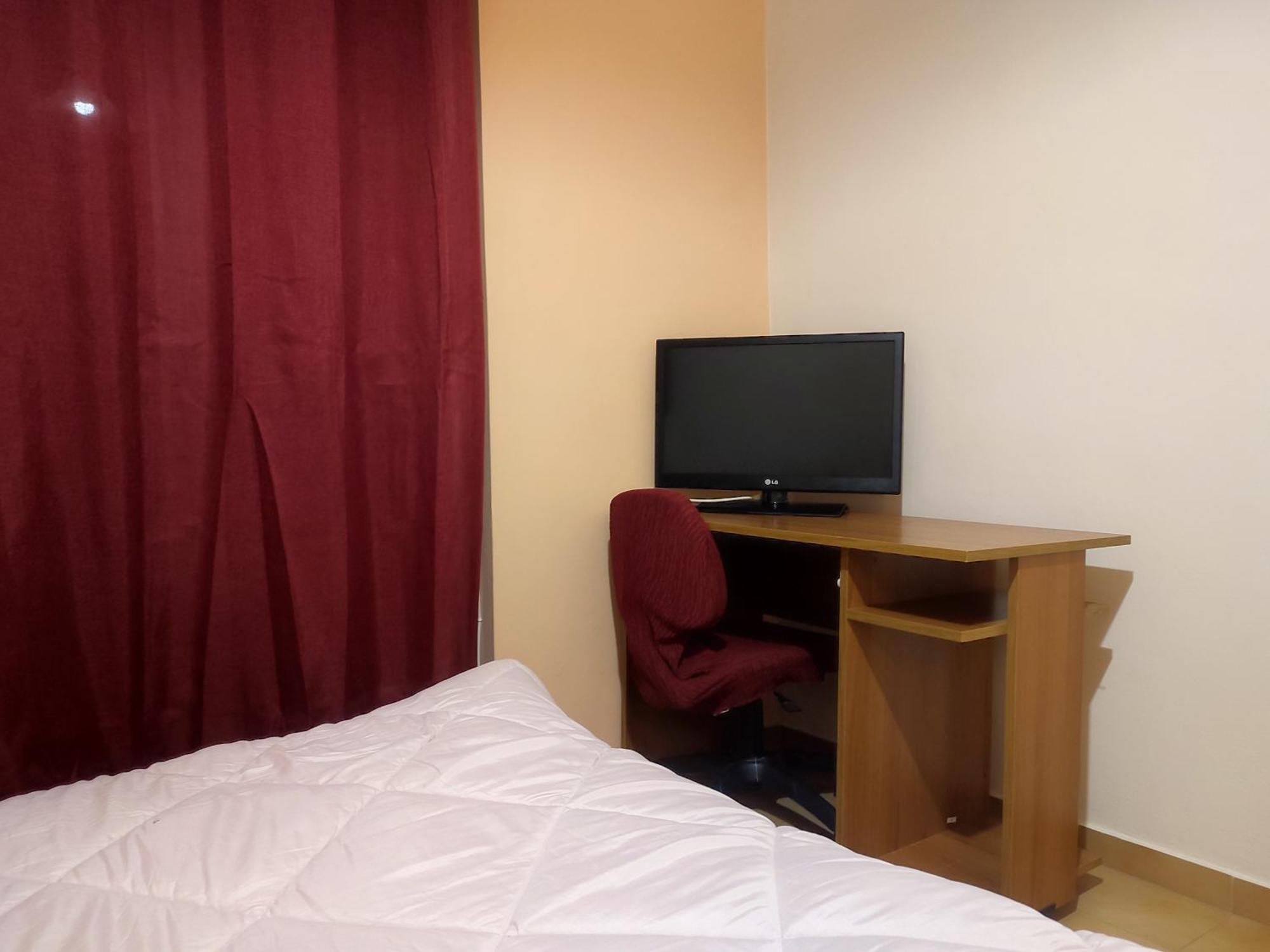 Mema'S Tranquil Studio In Patra - Free Parking Buitenkant foto