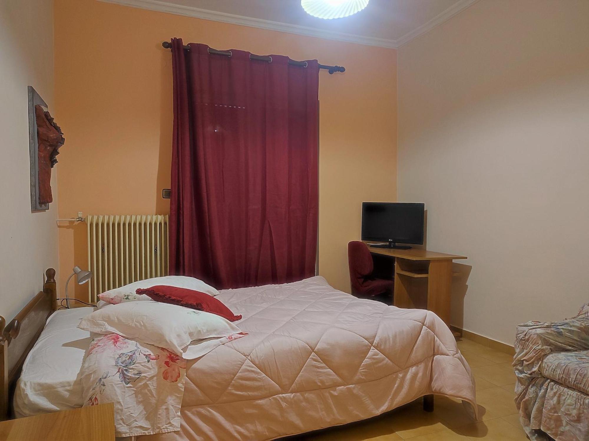 Mema'S Tranquil Studio In Patra - Free Parking Buitenkant foto